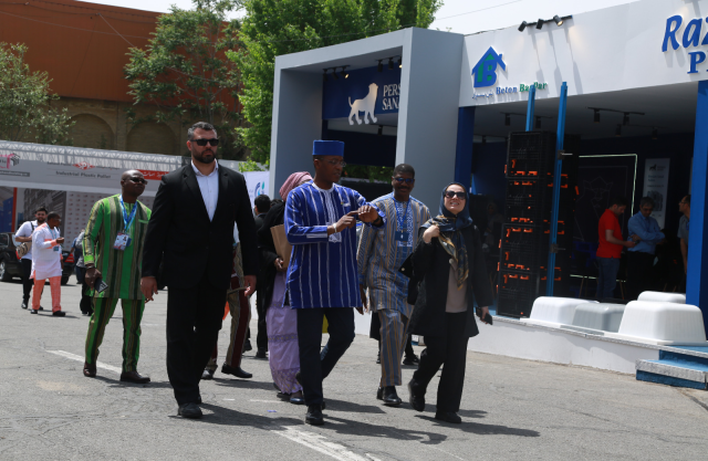 Aref on his visit to Iran Expo 2025: The exhibition is a golden opportunity to introduce Iran's knowledge-based capabilities to the world 1 عارف در بازدید از ایران اکسپو ۲۰۲۵